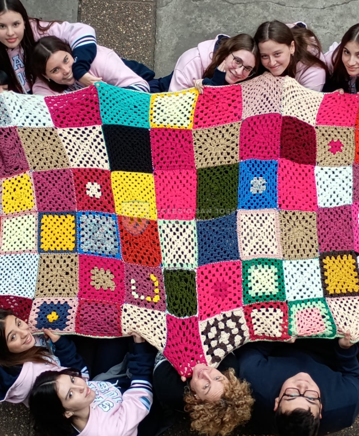 HISTORIAS QUE SE TEJEN CON LAS MANOS. 5to CS NATURALES